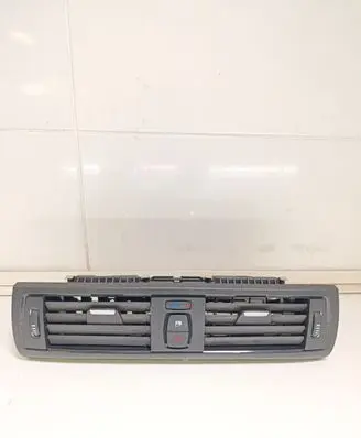 BMW 1 F20 F21 Dash center air vent grill 920711610 507892