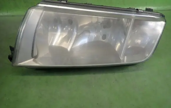 Skoda Fabia Mk1 (6Y) Headlight/headlamp 246359-00