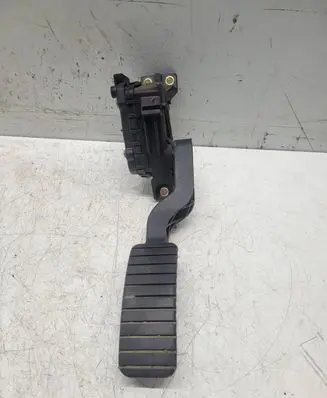 Renault Laguna II Accelerator throttle pedal 8200002904