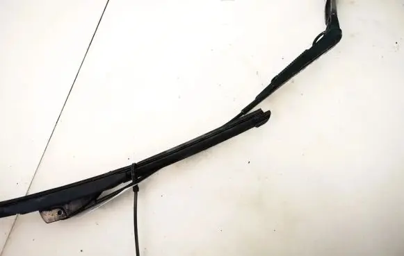 Volvo S70 V70 V70 XC Front wiper blade arm