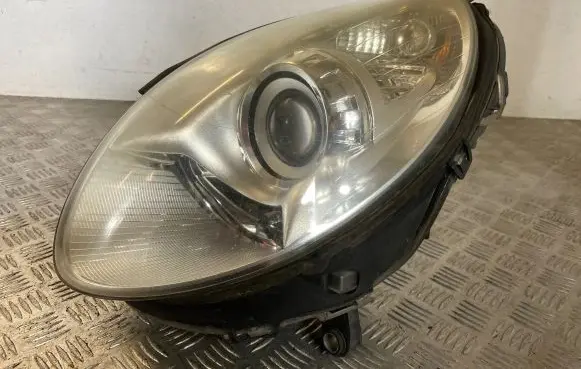 Mercedes-Benz R W251 Headlight/headlamp 5DV00829000 A0028206026