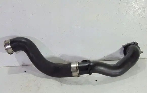 Mercedes-Benz E W212 Intercooler hose/pipe