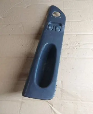 Renault Espace III Electric window control switch 7701708151