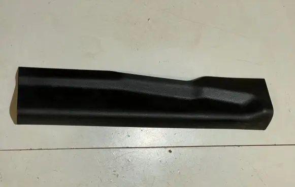 Ford Mustang VI Front sill trim cover FR3B6313200AEW