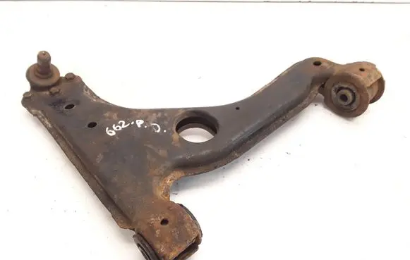Opel Zafira B Front lower control arm/wishbone
