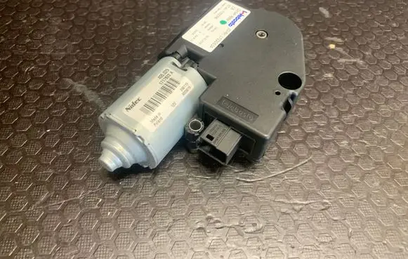 BMW 7 F01 F02 F03 F04 Sunroof motor/actuator 405029 14524641 9009015