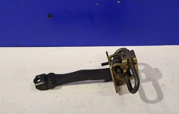 Volvo S60 Front door check strap stopper 8650060