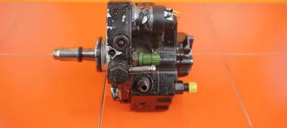 Ford Ranger Fuel injection high pressure pump 0445010107 20MB27