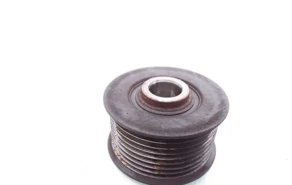 Mazda 6 Alternator pulley 