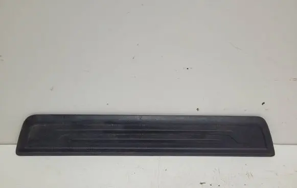 KIA Sportage Front sill trim cover 858833U010