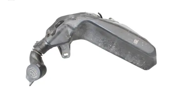 Tesla Model 3 Windshield washer fluid reservoir/tank 109606300B