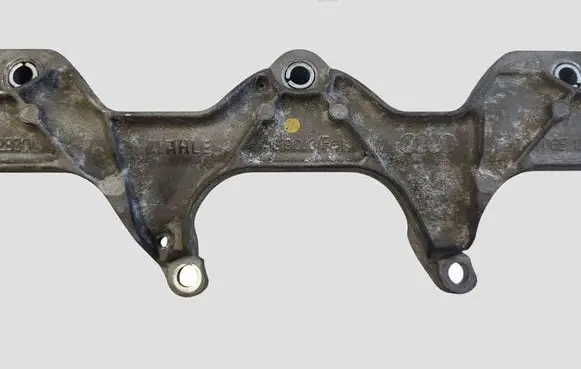 Audi Q5 SQ5 8R Fuel Injector clamp holder 06E133340E 70532830