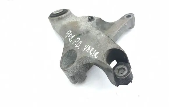Infiniti Q30 Engine mounting bracket A2462401309
