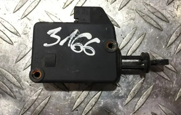 Peugeot 306 Central locking motor 