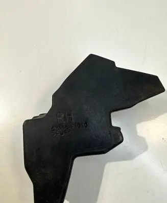 Toyota C-HR I Fender foam support/seal 53155F4010
