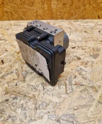 Renault Twingo III ABS Pump 476609329R 269777 2B0S0911