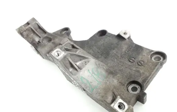 Generator/alternator bracket