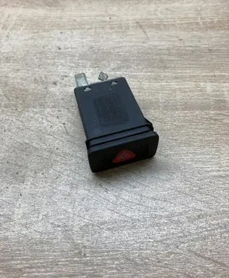Volkswagen Golf IV Hazard light switch 1J0953235A 1J0953235B