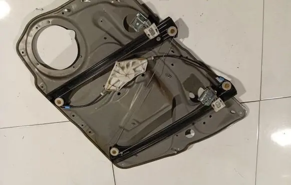 Mercedes-Benz A W169 Sliding door window regulator with motor A1697202779