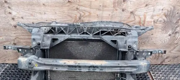 Seat Leon (1P) Radiator support slam panel