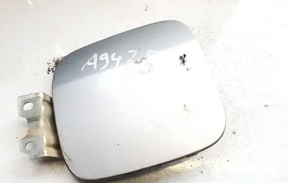 Mitsubishi Space Star Fuel tank cap