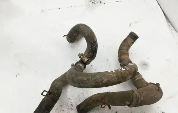 Hyundai Sonata Engine coolant pipe/hose NOCODE
