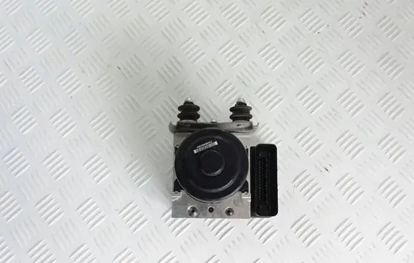 Porsche Cayenne (92A) ABS Pump 7P0614517E