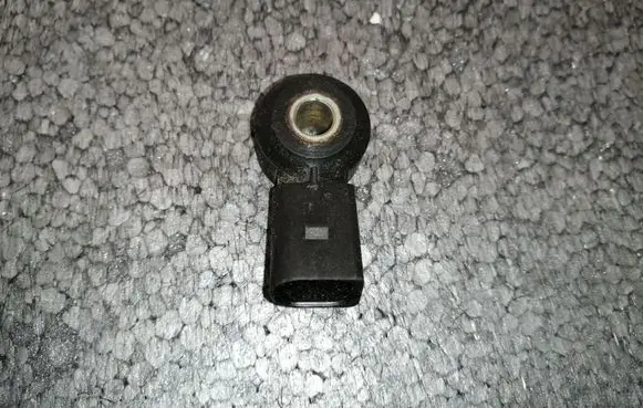 Detonation knock sensor