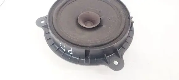 Nissan Note (E11) Front door speaker