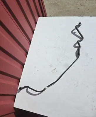Engine coolant pipe/hose