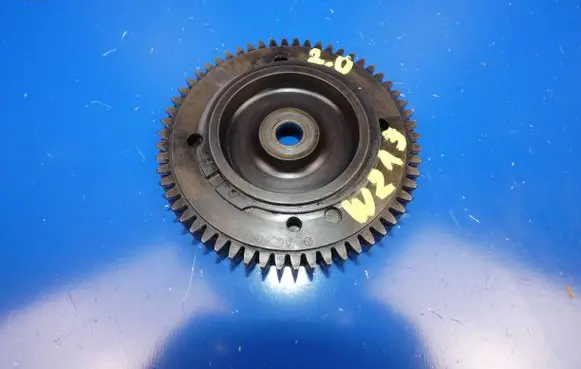 Mercedes-Benz E W213 Timing chain sprocket A6540522800