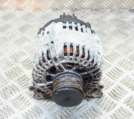 Volkswagen PASSAT B6 Generator/alternator 06F903023C