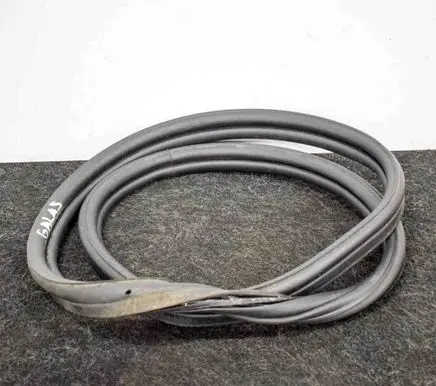 Citroen DS3 Trunk rubber seal (body) 