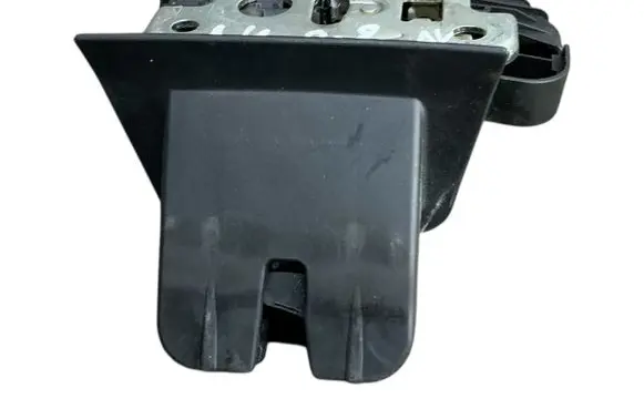 Audi A4 S4 B8 8K Loading door lock 8K9827520