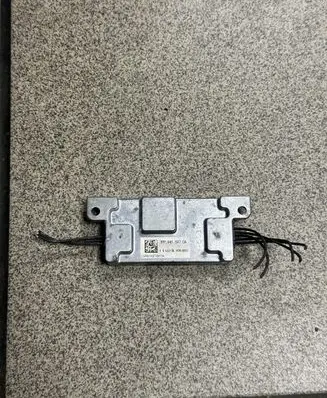 Skoda Octavia Mk3 (5E) LED ballast control module 7PP941597CA