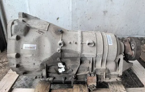 BMW 5 E60 E61 Automatic gearbox 7590320 6HP28 1068042075W50