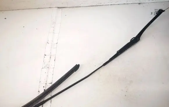 Audi A5 8T 8F Front wiper blade arm 8t1955408a