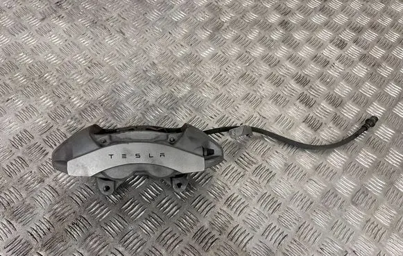 Tesla Model 3 Front brake caliper 104462200D