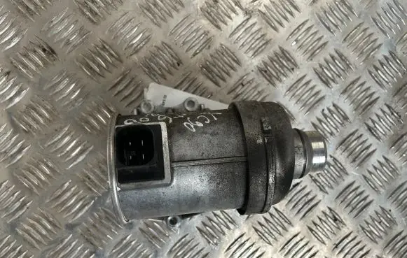 Volvo XC90 Water pump 31368715