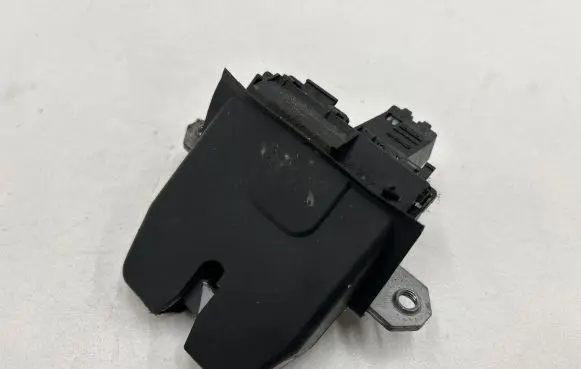 Ford Galaxy Tailgate/trunk/boot lock/catch/latch 8m51r442a66ea