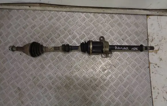 Nissan Pulsar Front driveshaft 3910C3ZN0B