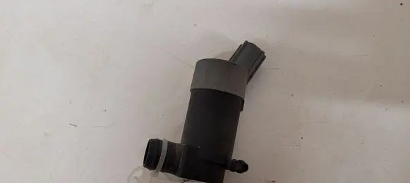 Jaguar XF X250 Windscreen/windshield washer pump