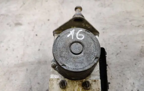 Mercedes-Benz Vito Viano W638 ABS Pump A0004469289 0265234037 0265950353