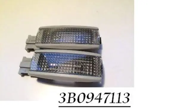 Volkswagen PASSAT B5 Rear seat light 3B0947113