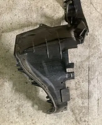 Mercedes-Benz ML W164 Other engine bay part A1646201178