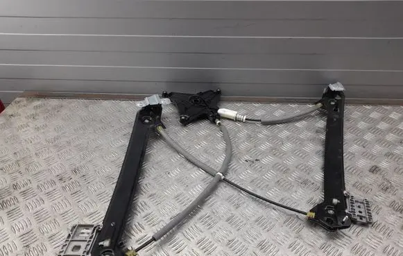 Ford Mustang VI Front door electric window regulator R9CRBC22252 C22252102RH