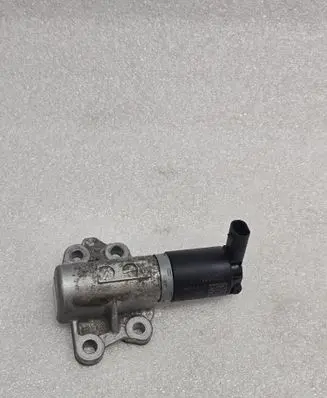 Volvo XC90 Camshaft vanos timing valve 31480441