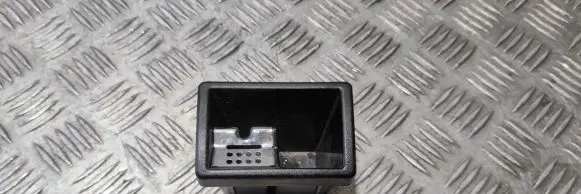 Mercedes-Benz CLS C218 X218 Ashtray (front) A2188100130