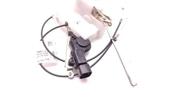 Nissan Pixo Rear door lock