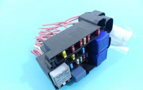 Renault Megane III Fuse box set 1801330-1C IMPRK1127060